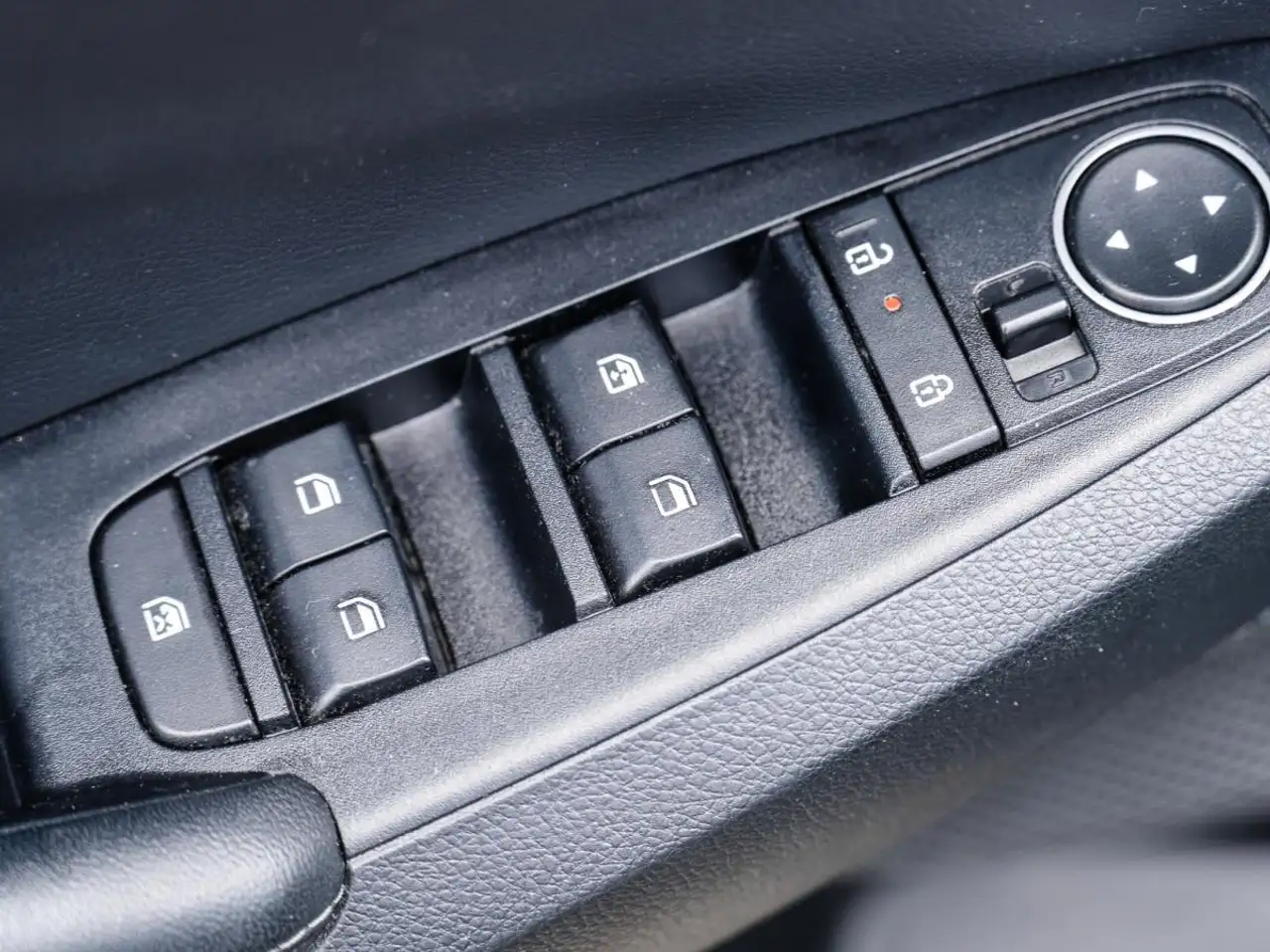 Kia Seltos снимка Kia Seltos