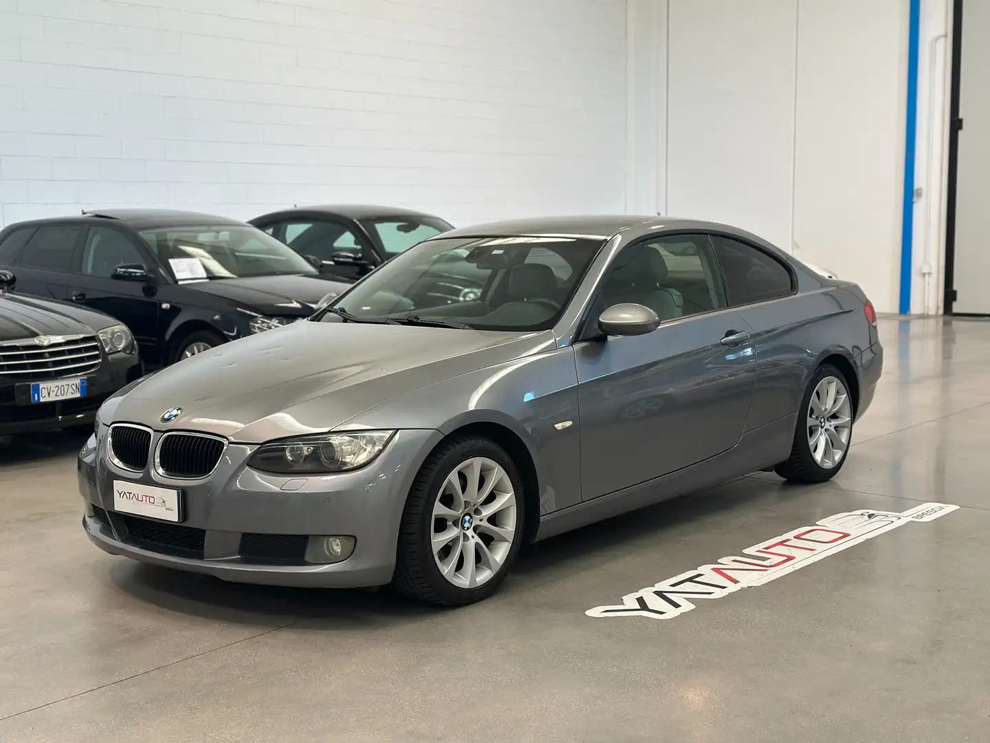BMW 320 320d Coupe EURO 5/ LEGGI DESCRIZIONE Szürke - 1