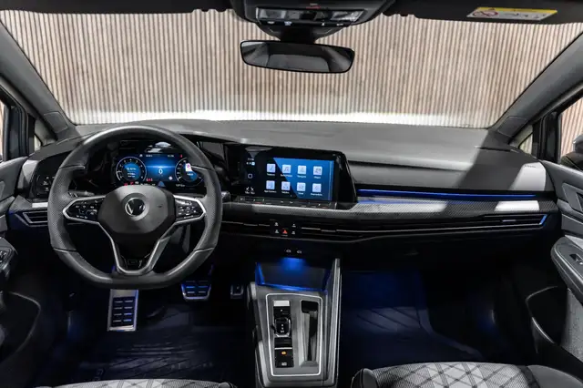 Volkswagen Golf view 12