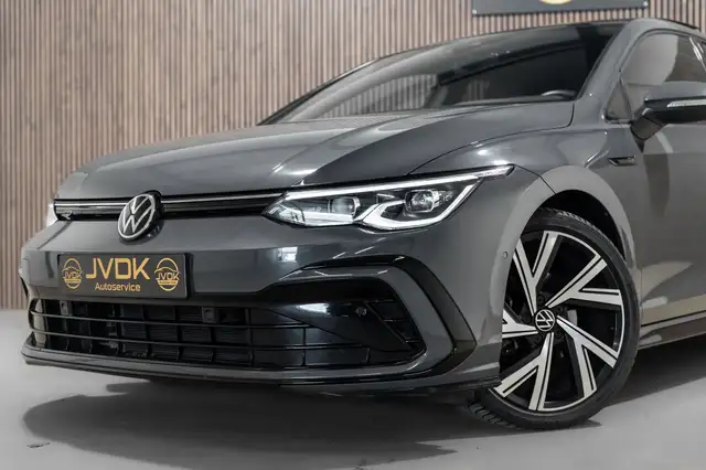 Volkswagen Golf view 2