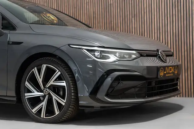 Volkswagen Golf view 6
