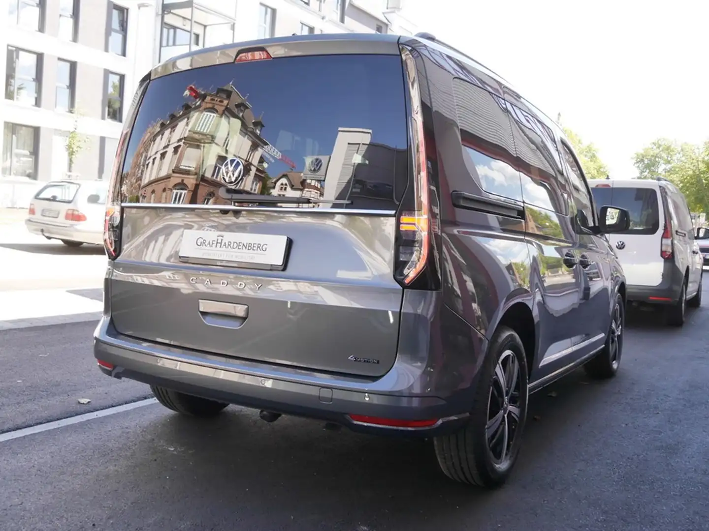 Volkswagen Caddy Style 4Motion TDI Navi AHK LED Grau - 2