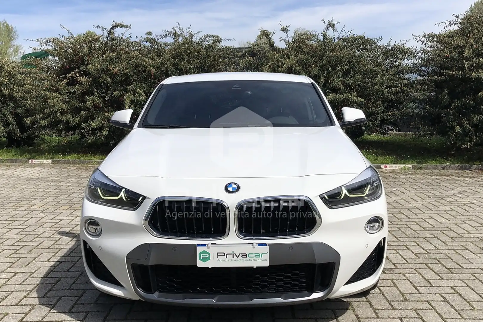 BMW X2 M X2 sDrive18d Msport Beyaz - 2