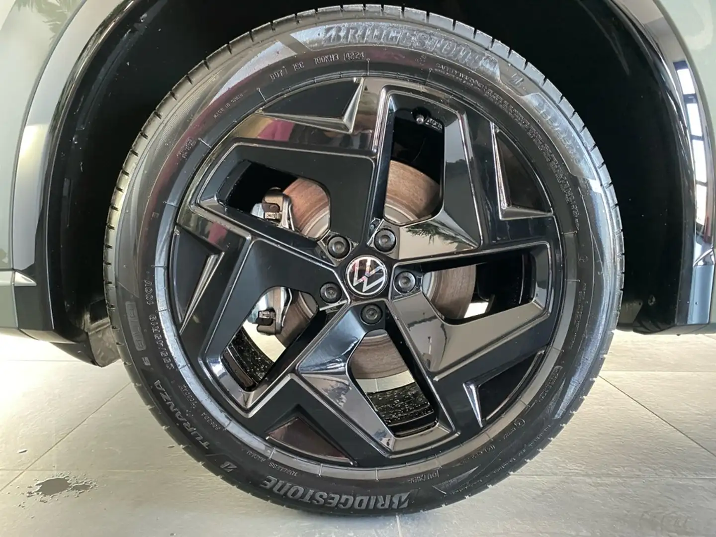 Volkswagen Tiguan 1.5 TSI eHybrid R-Line NAVI+SHZ+ACC+LEDER+LED Vert - 2