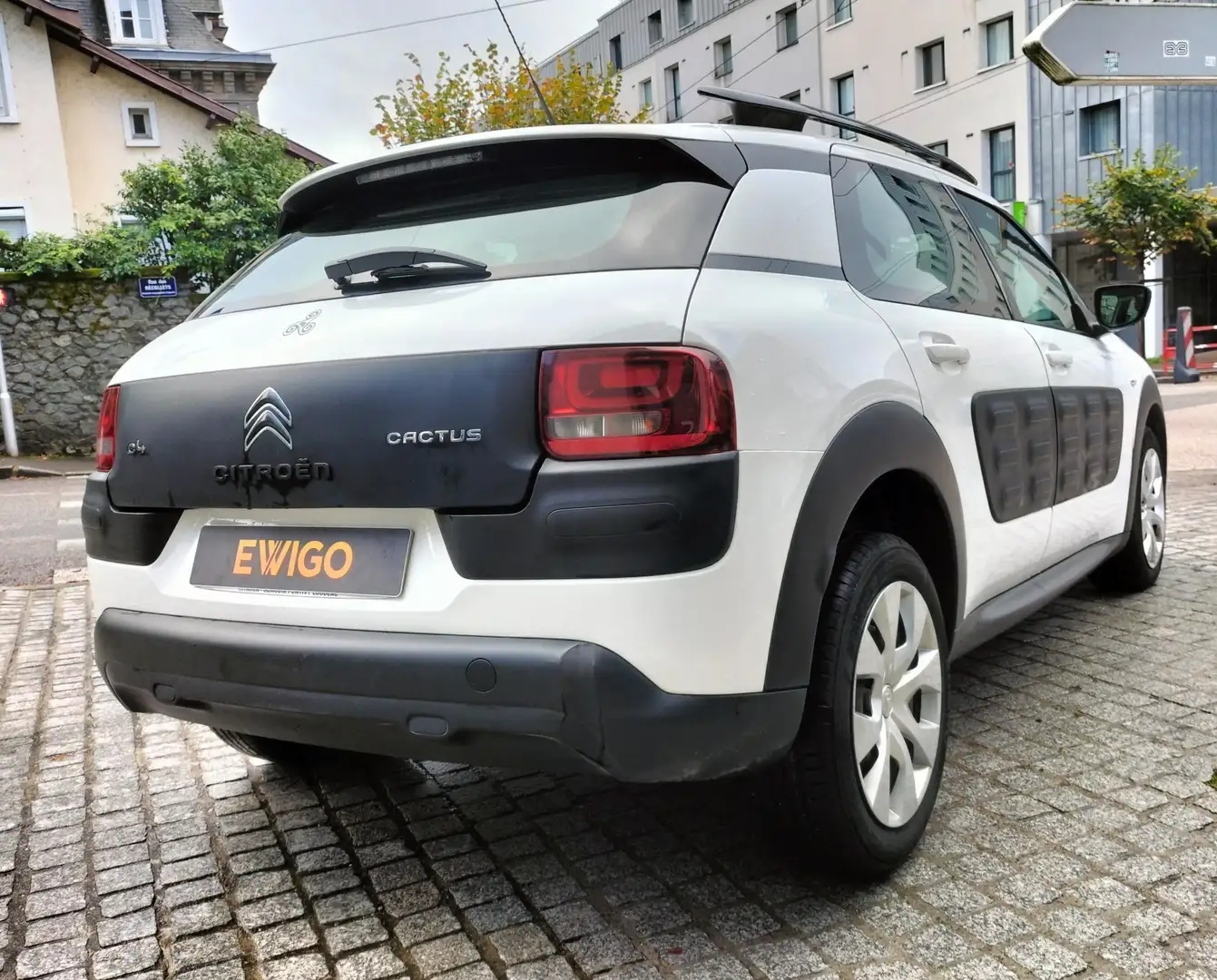 Citroen C4 Cactus 1.2  80 Cv  FEEL (Distribution à jour) - 2
