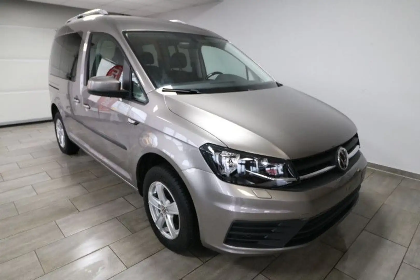 Volkswagen Caddy 1.2 TSI Trendline BMT Navi ACC Beige - 1