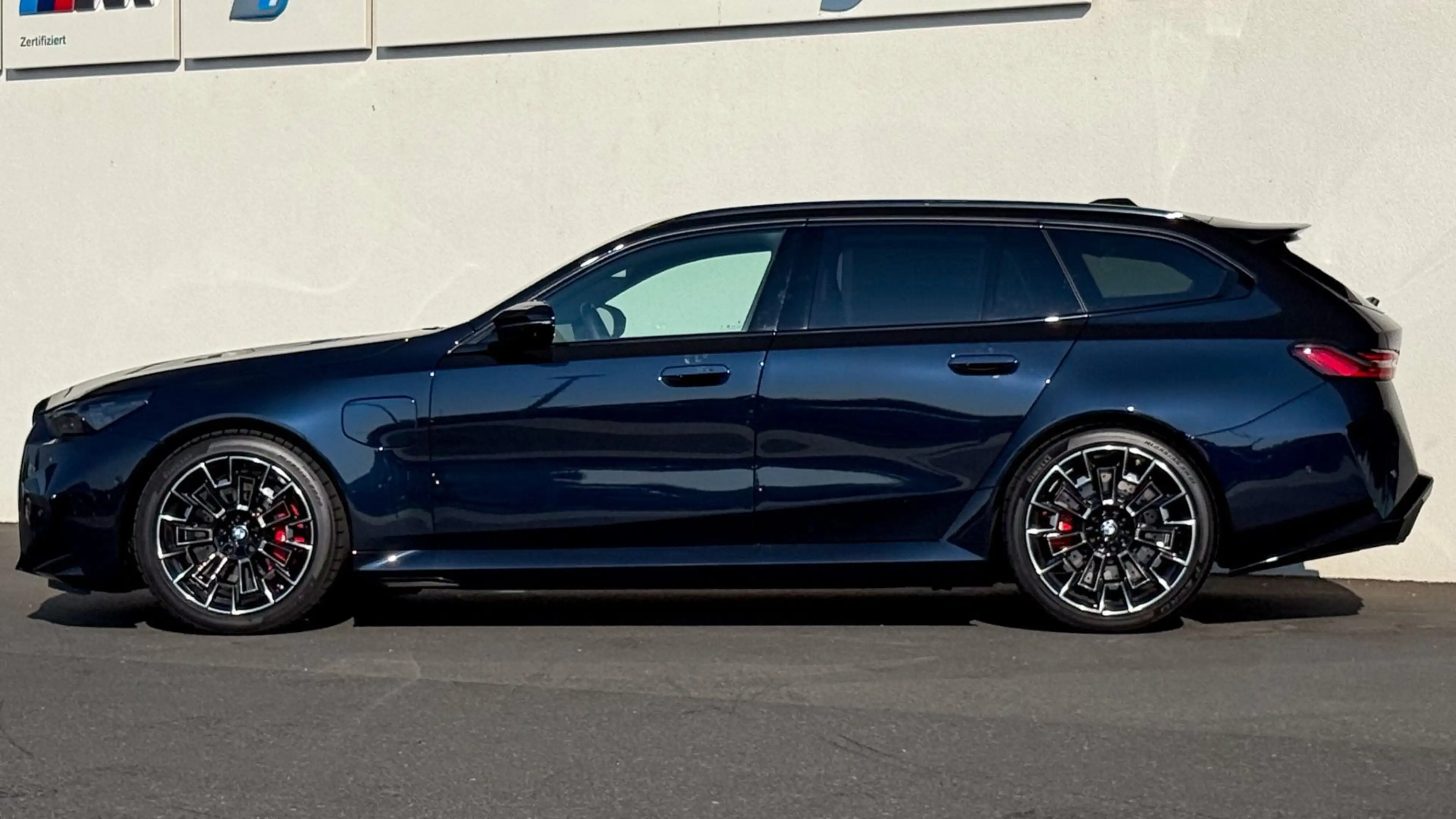 BMW M5 — photo 7