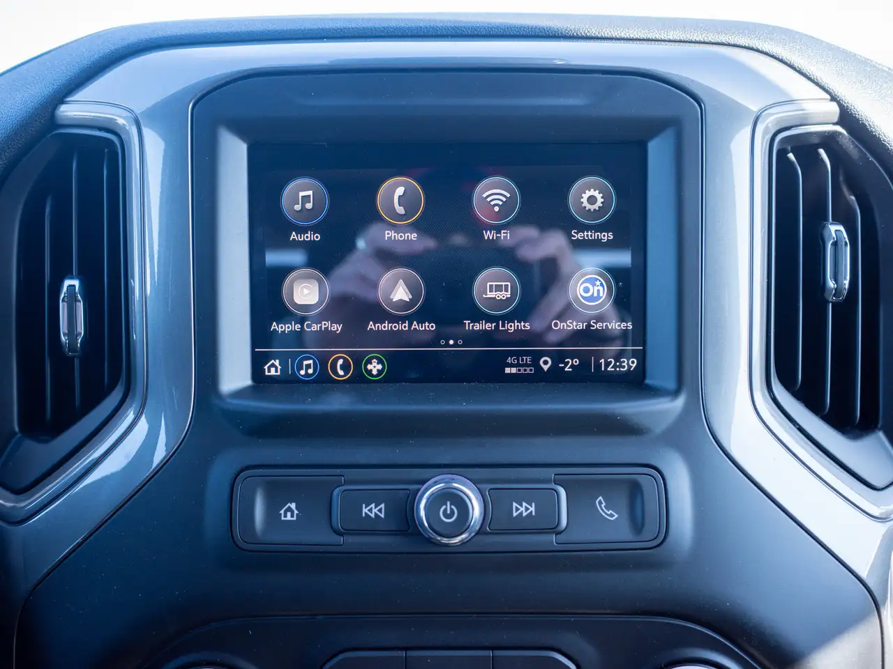 Chevrolet Silverado 1500 снимка Chevrolet Silverado 1500