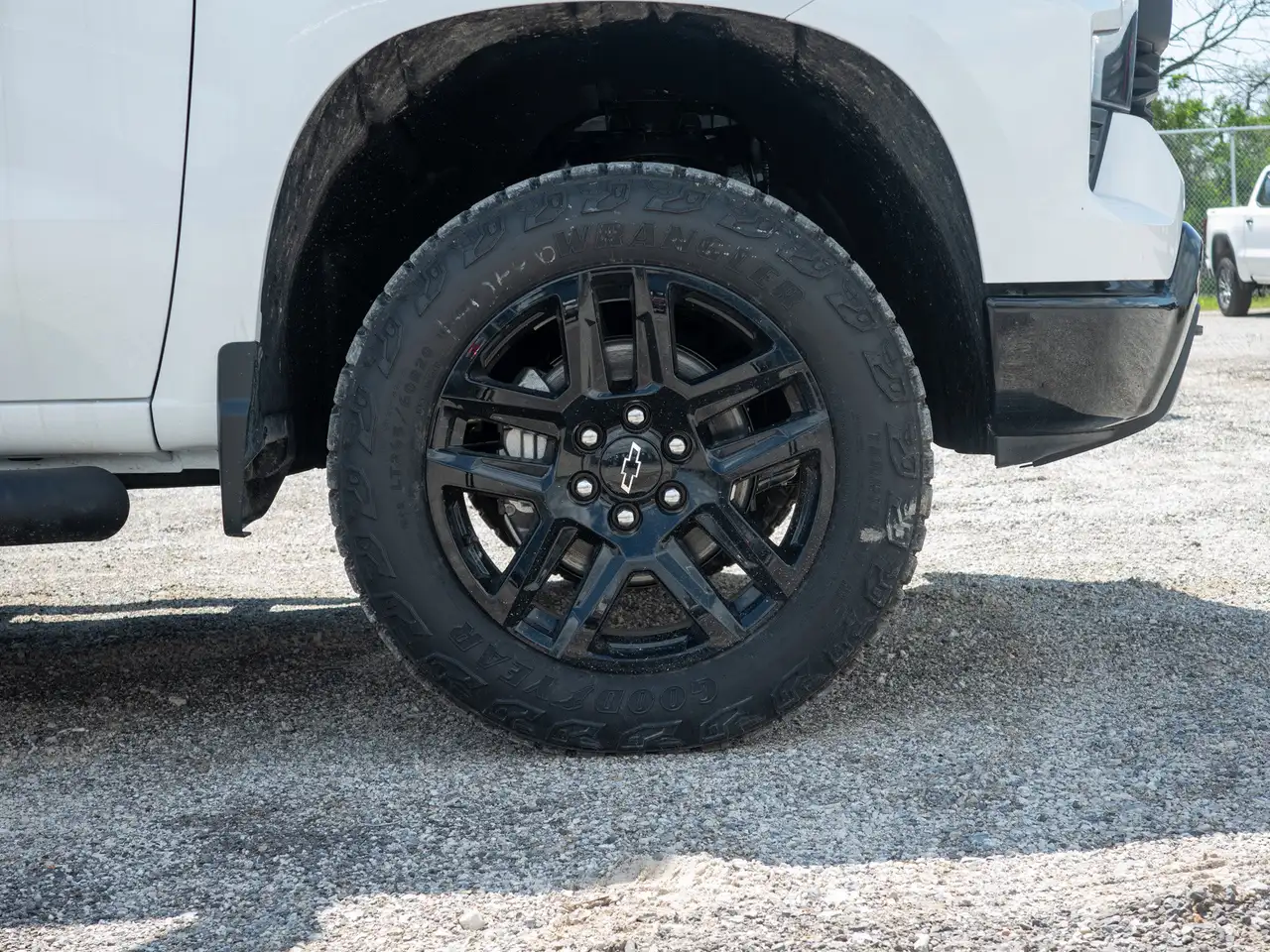 Chevrolet Silverado 1500 снимка Chevrolet Silverado 1500