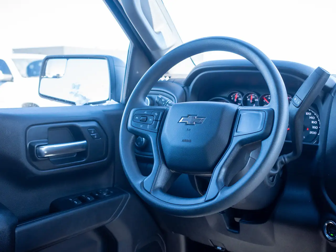 Chevrolet Silverado 1500 снимка Chevrolet Silverado 1500
