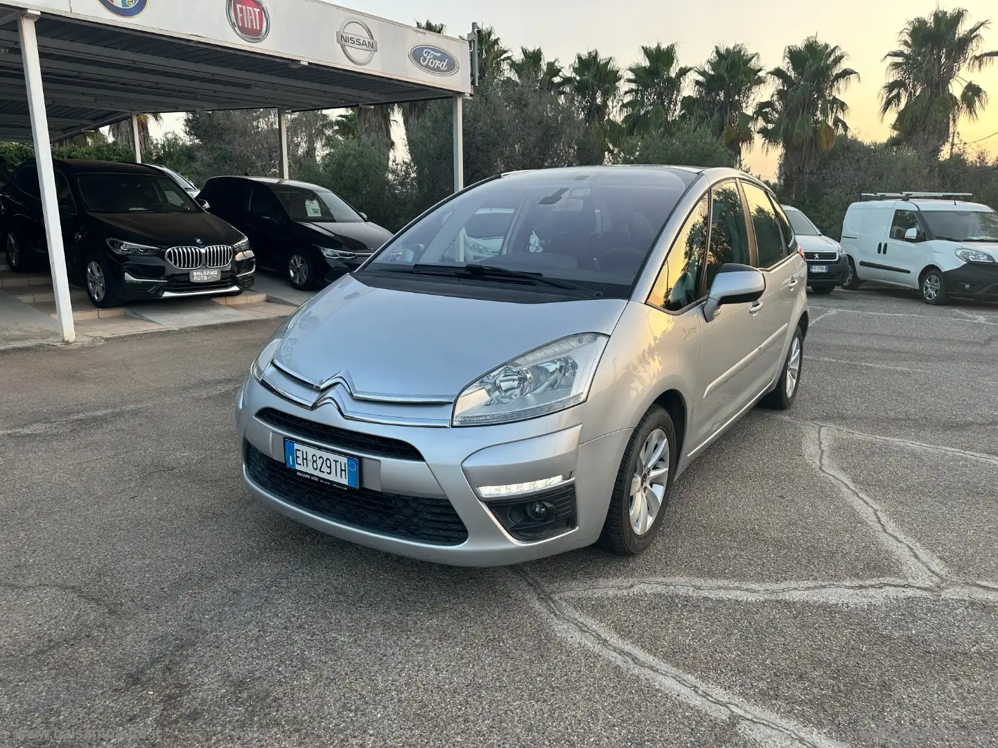 Citroen C4 Picasso 1.6 HDi GANCIO DI TRAINO Argento - 1