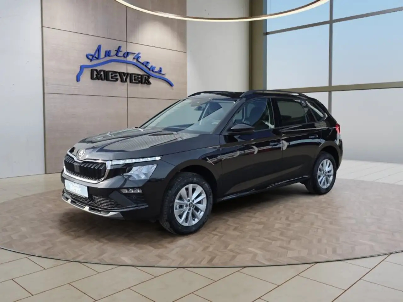 Skoda Kamiq Selection 1,5TSI DSG AHK/Kamera/LED/Kessy/Winterp. 2026 — миниатюра 1