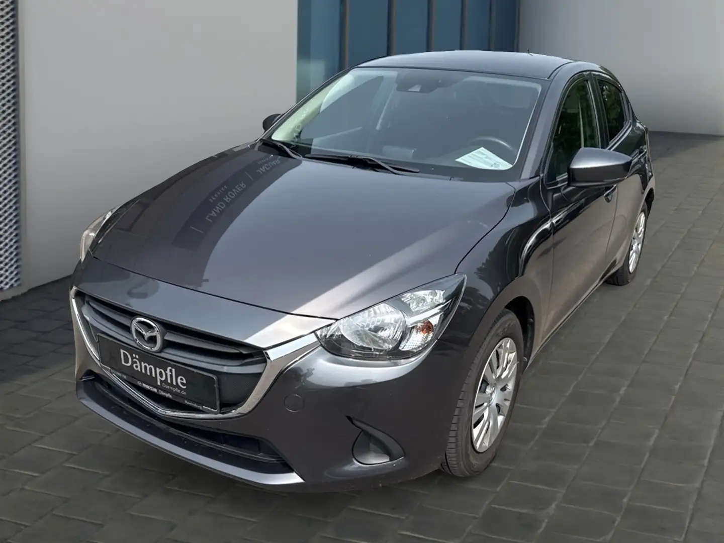 Mazda 2 2018 SKYACTIV-G 75 55 kW (75 PS) SIGNATURE+ SIGNAT Grau - 2
