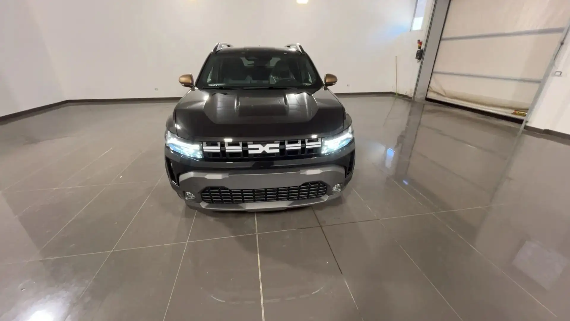 Dacia Duster Duster 1.0 Extreme Eco-g 100cv Fekete - 2