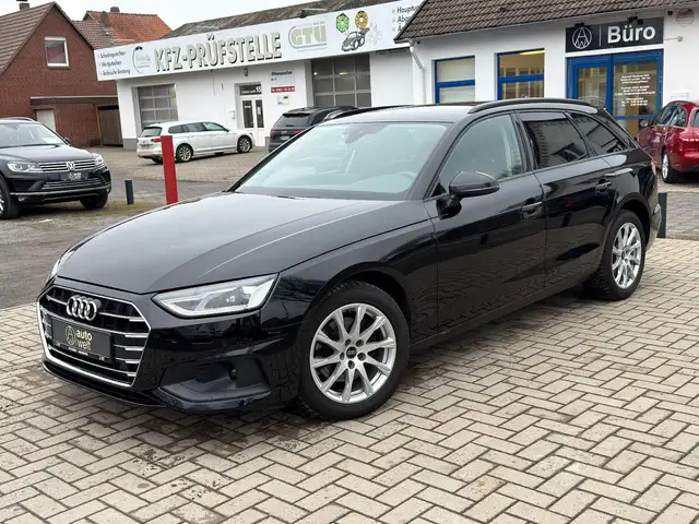 Audi A4 Avant en vente chez une concession Allemagne