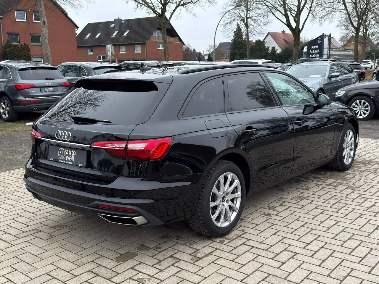 Audi A4 Avant — photo 5 sur 32