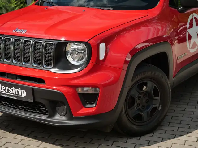 Jeep Renegade view 7