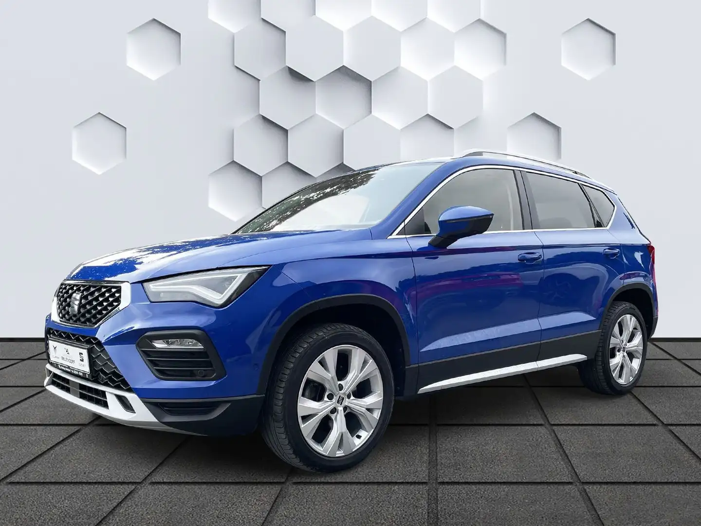 SEAT Ateca 2.0 TDI DSG Xperience AHK Navi Blau - 1