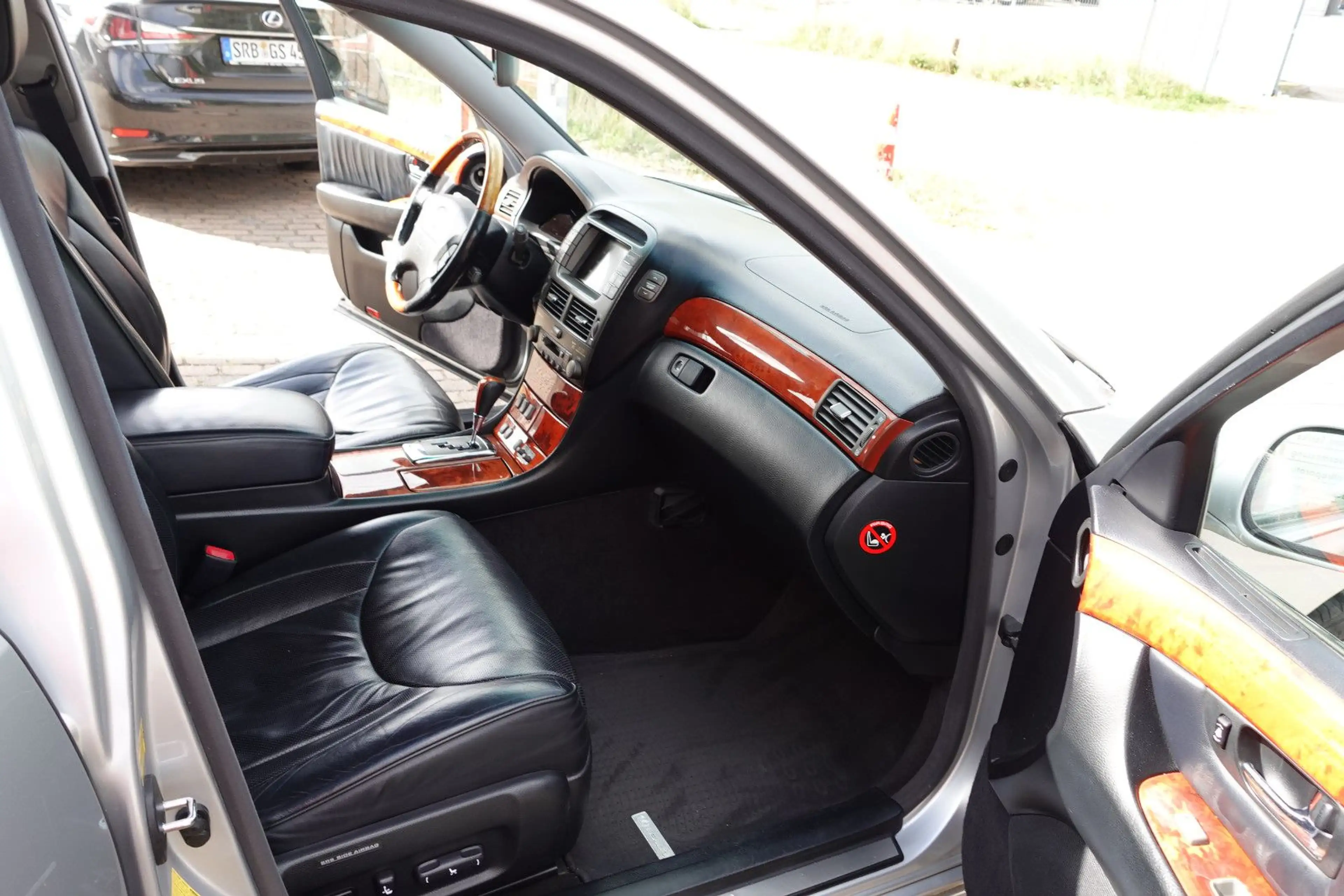 Lexus LS 430 Luxury Softclose Rentnerbesitz seit 2009 — photo 8