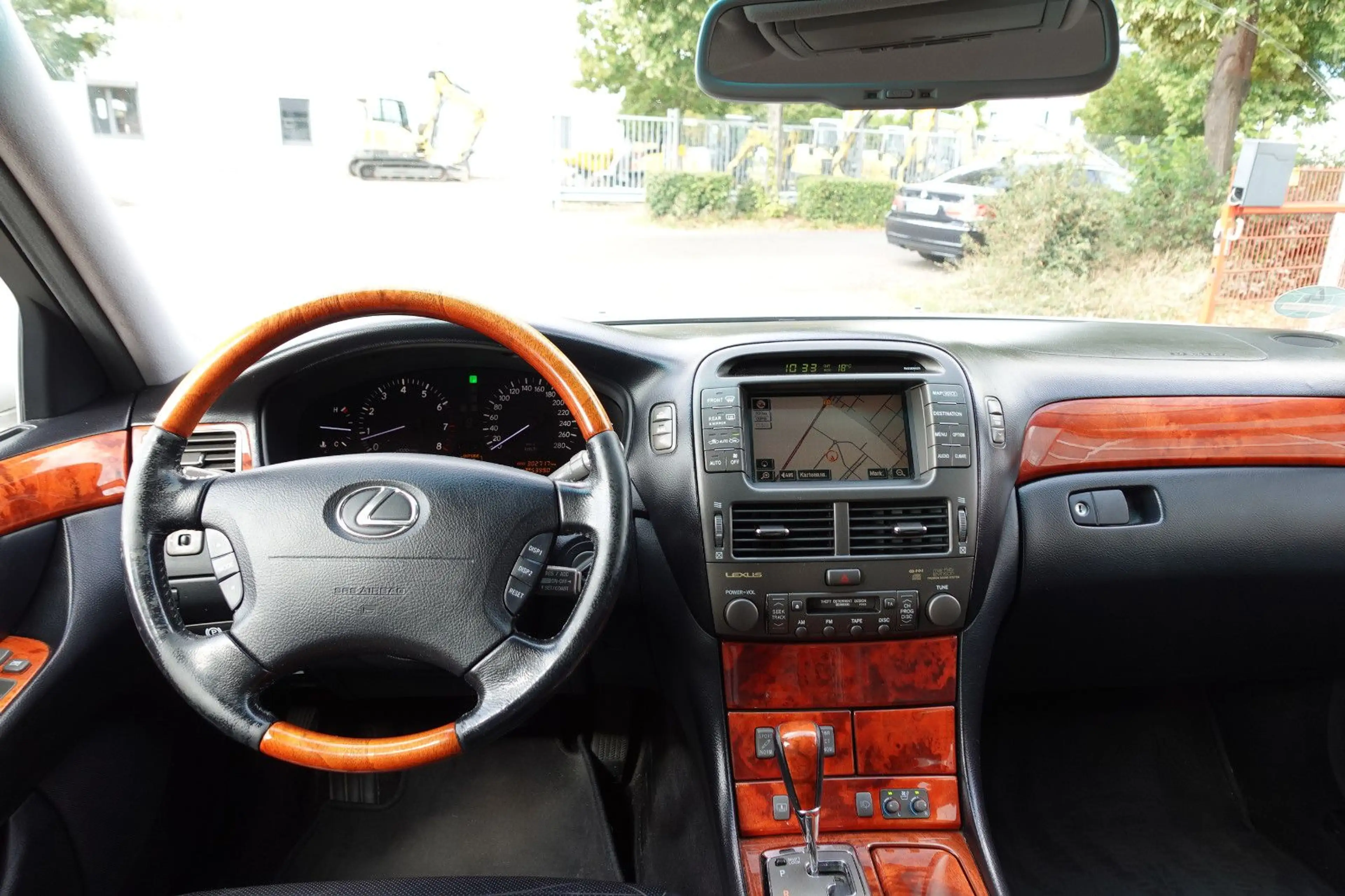 Lexus LS 430 Luxury Softclose Rentnerbesitz seit 2009 — photo 11