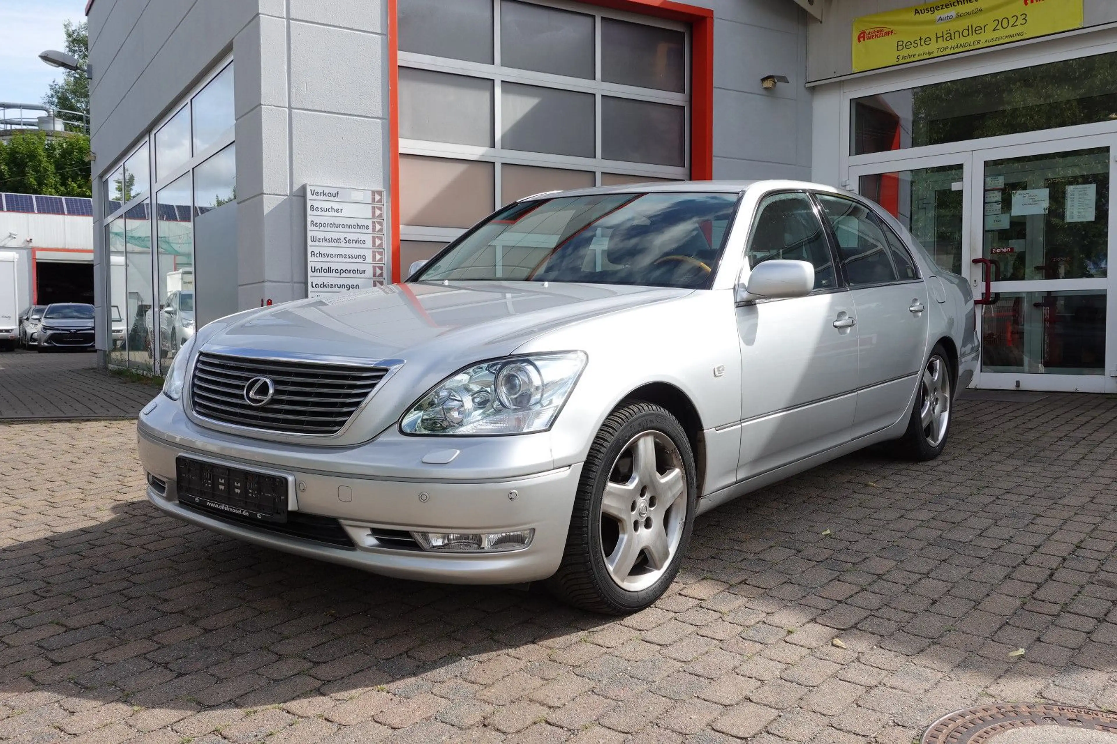 Lexus LS 430 Luxury Softclose Rentnerbesitz seit 2009