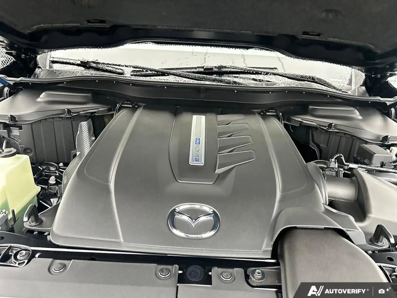Mazda CX-70 PHEV снимка Mazda CX-70 PHEV