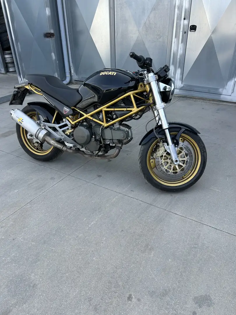 Ducati Monster 600 - 1