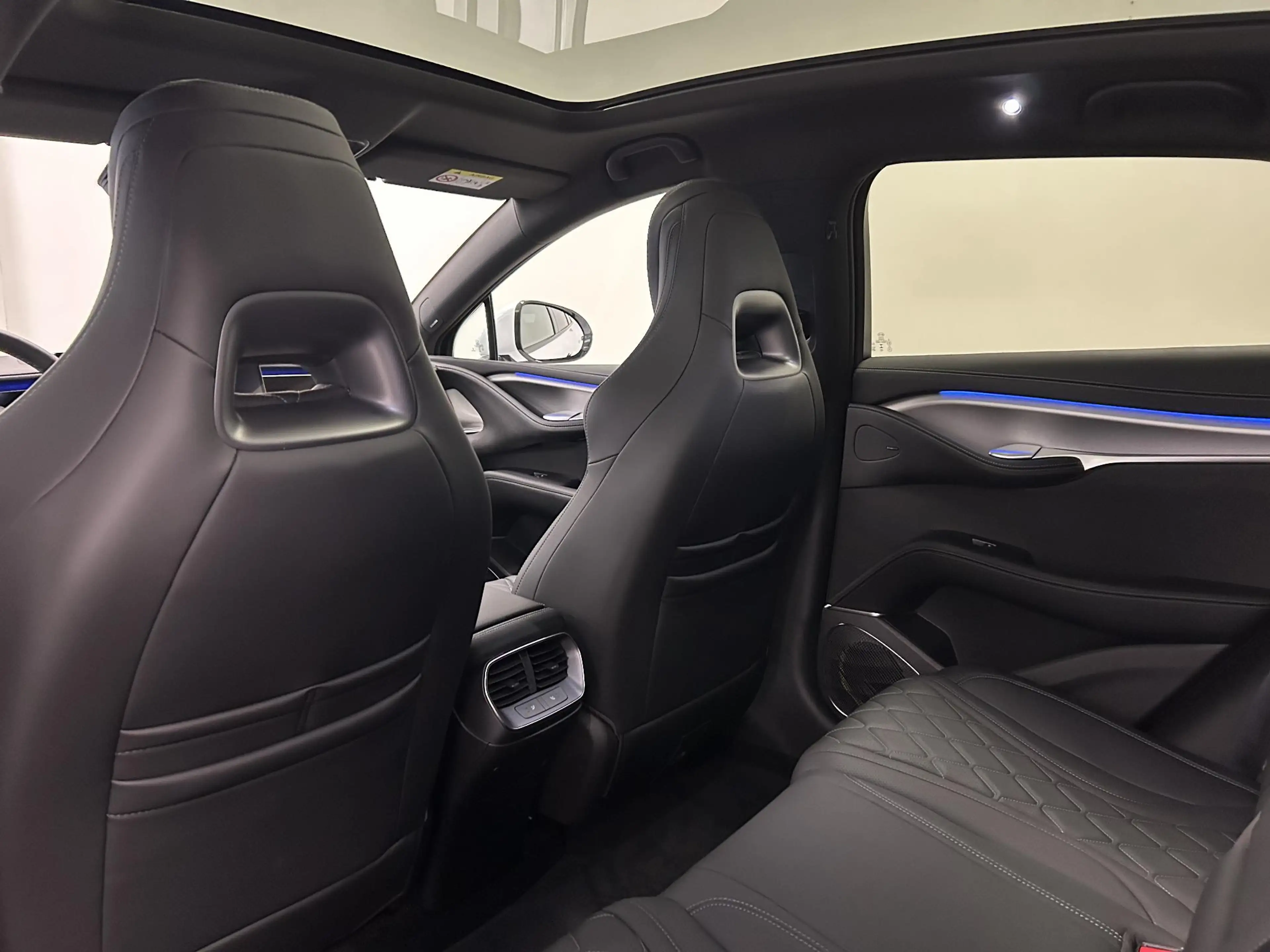 BYD Sealion 7 Design AWD 82.5 kWh | DEMO — photo 25