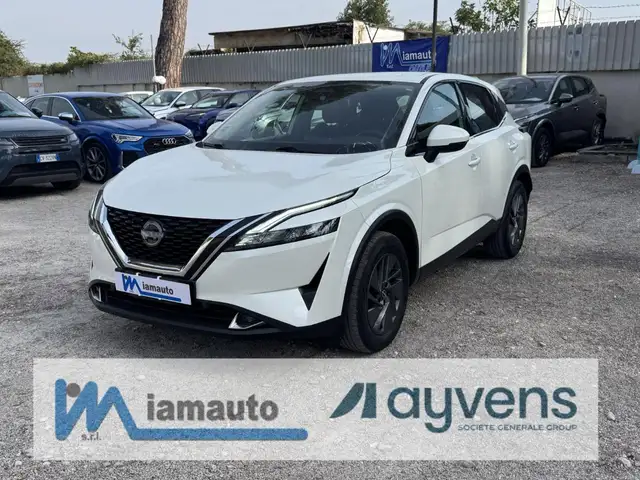 Nissan Qashqai Hybrid MHEV 1.3cc 158cv AUTOM. CAMERA POST.