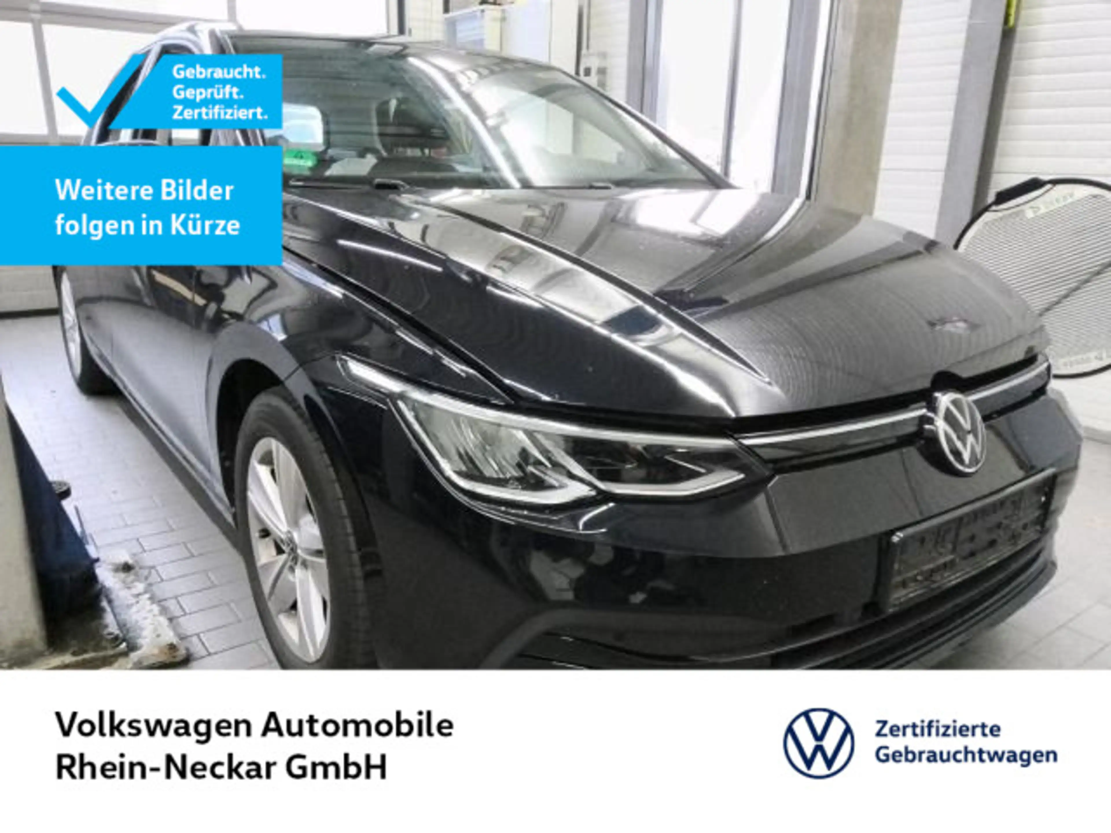 Volkswagen Golf VIII 1.5 eTSI Life DSG Navi PDC LED