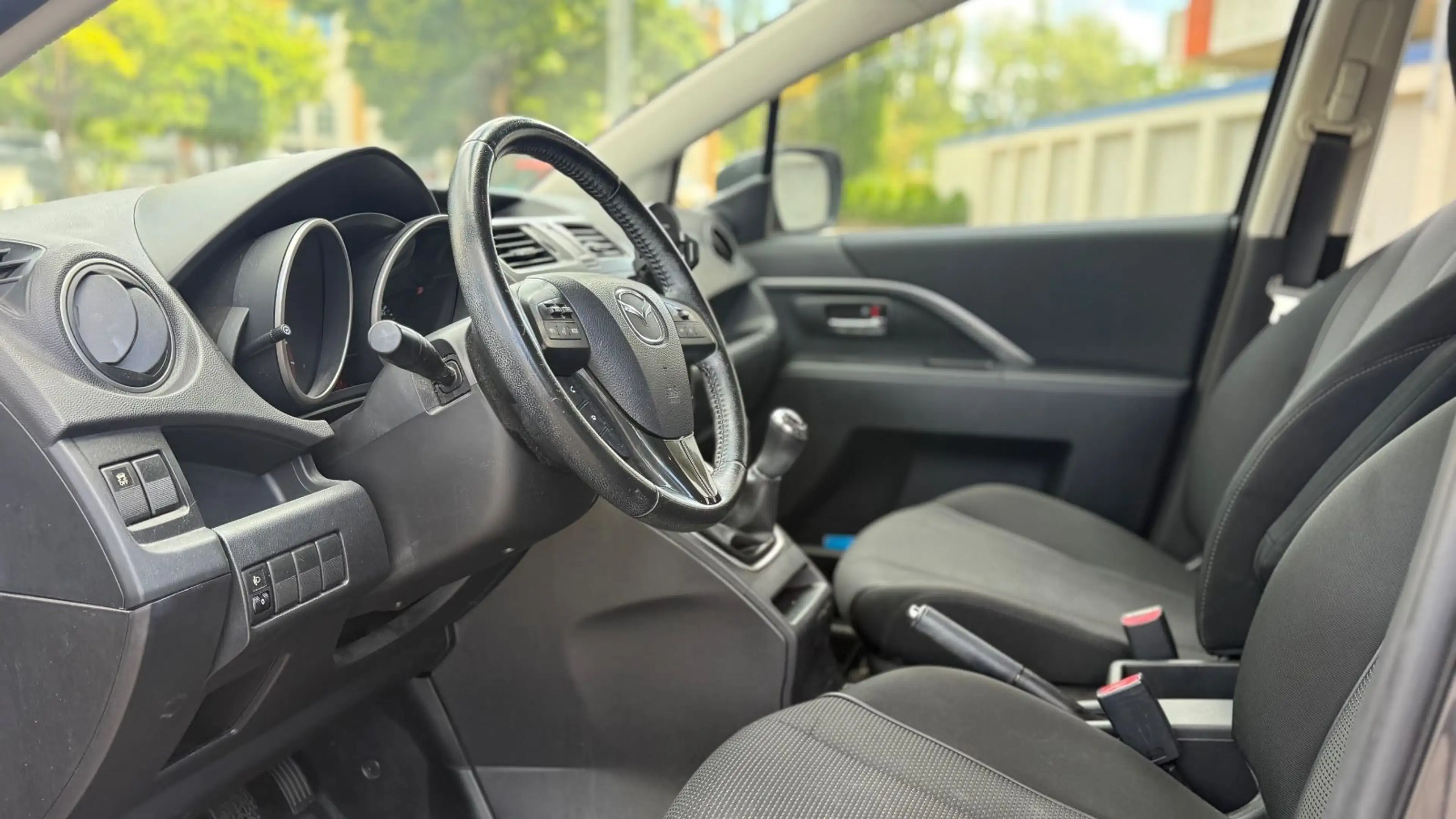 Mazda 5 Sendo|KLIMAAUTO|7-SITZER|PDC|NUR 60.000KM|TEMP — photo 6