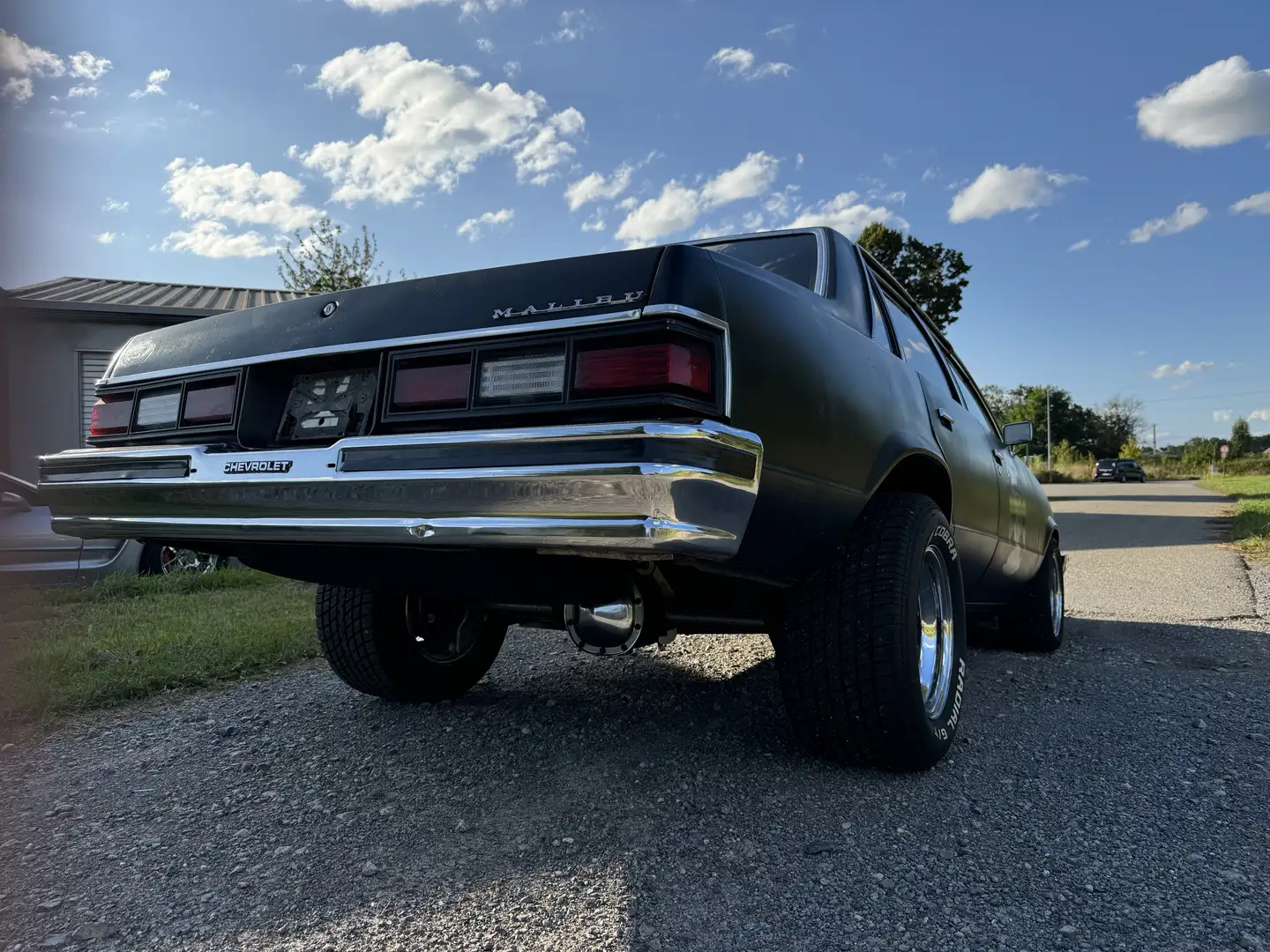 Chevrolet Malibu 5,7 V8 Ratlock Schroop Monte Carlo Hot Rot Černá - 2