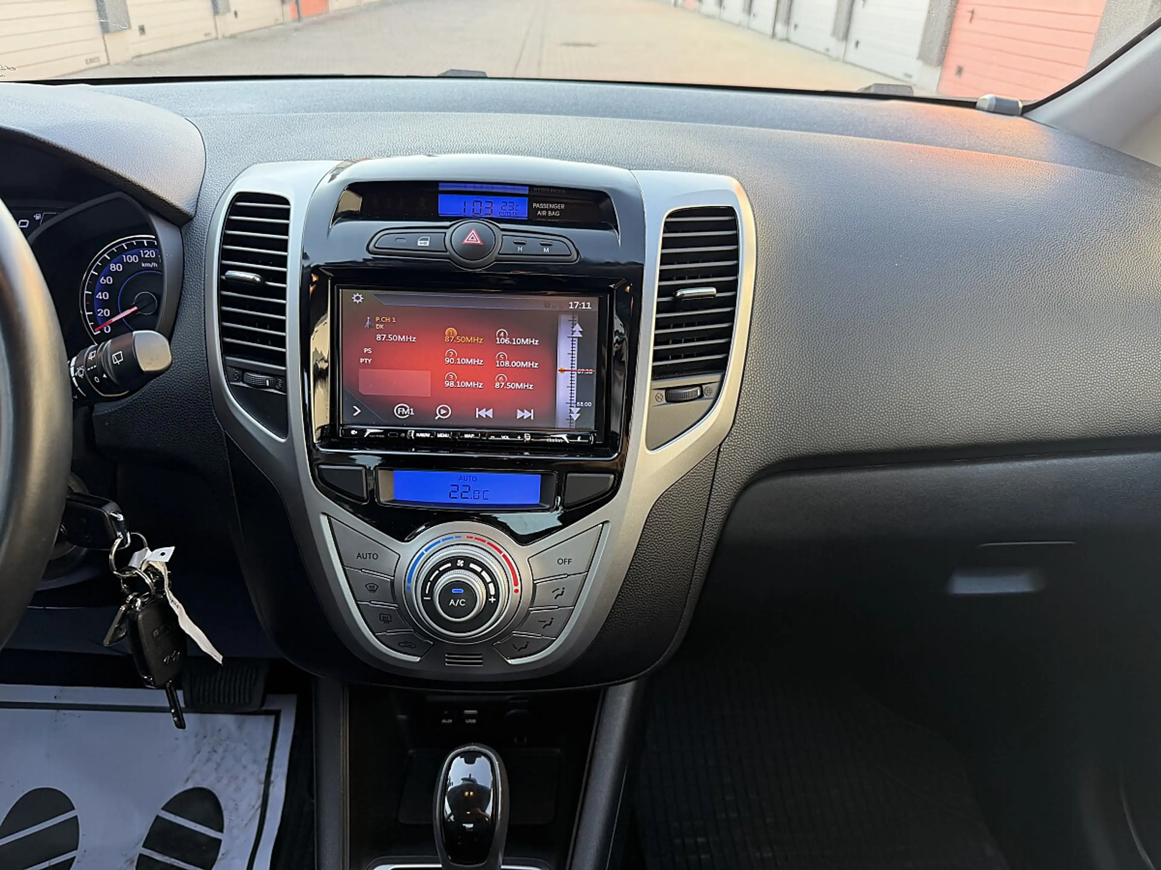 Hyundai iX20 1,6 CVVT Edition 25 Aut. — photo 3