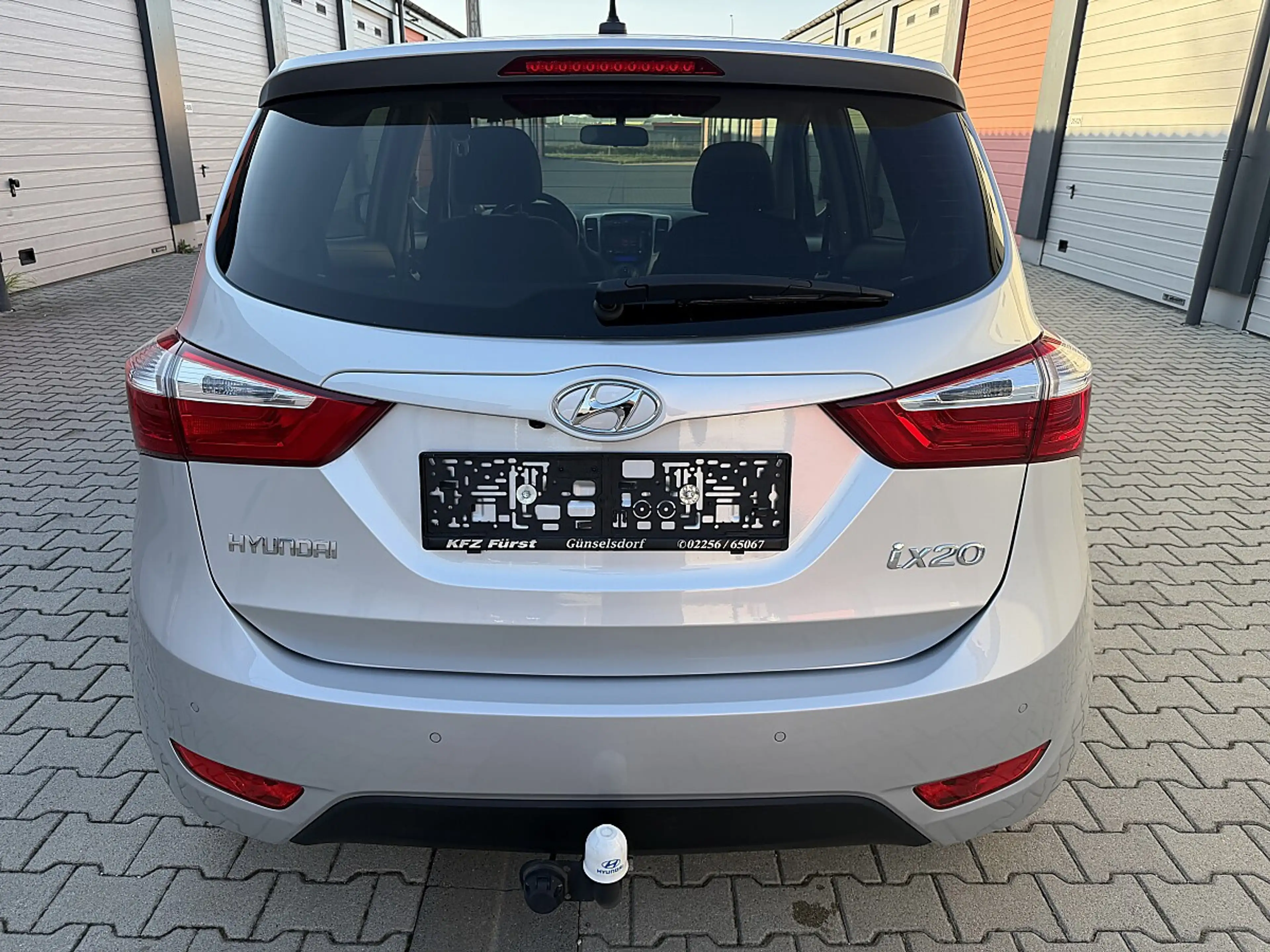 Hyundai iX20 1,6 CVVT Edition 25 Aut. — photo 11