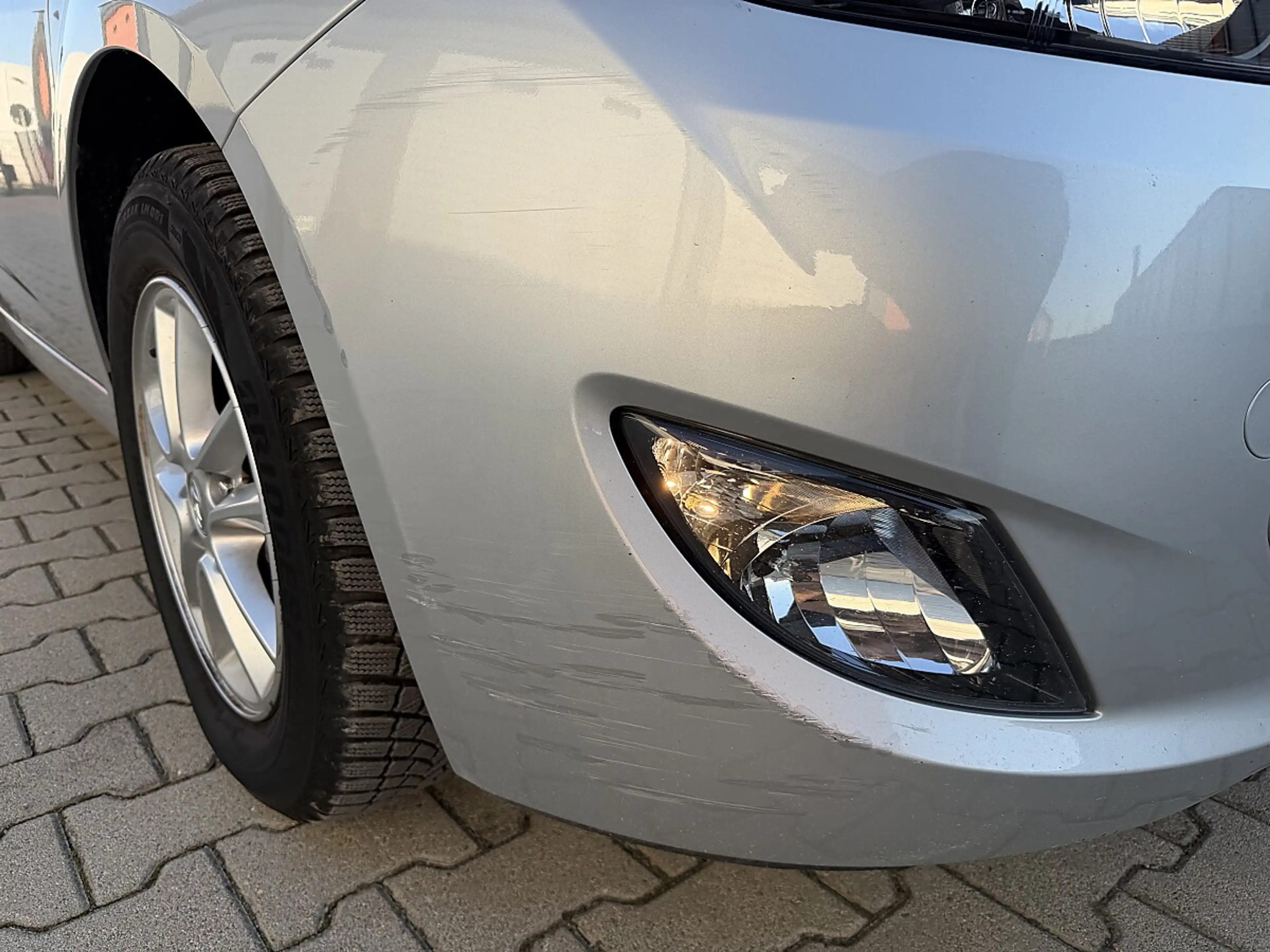 Hyundai iX20 1,6 CVVT Edition 25 Aut. — photo 14