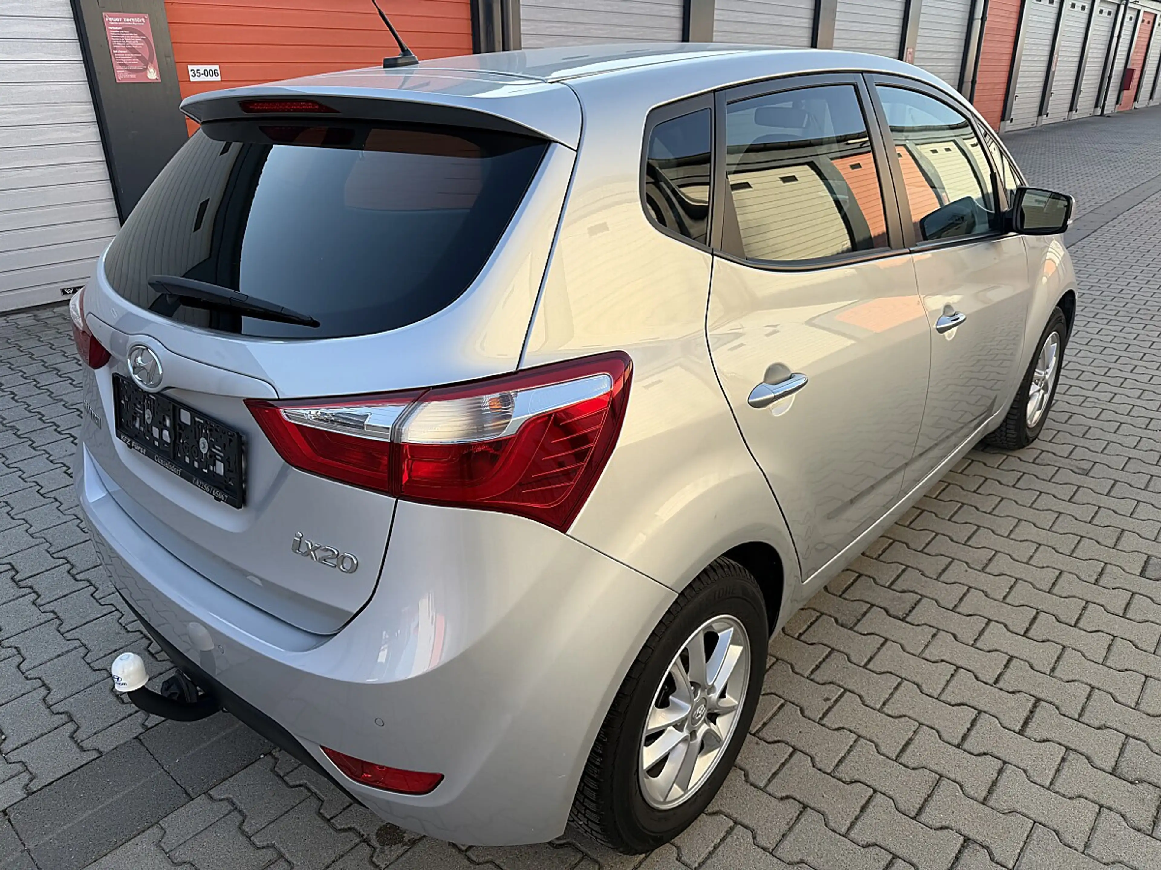 Hyundai iX20 1,6 CVVT Edition 25 Aut. — photo 12