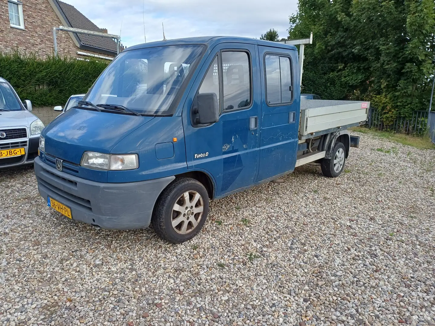 Peugeot Boxer 320 L TDdi 2.5 DC Niebieski - 1