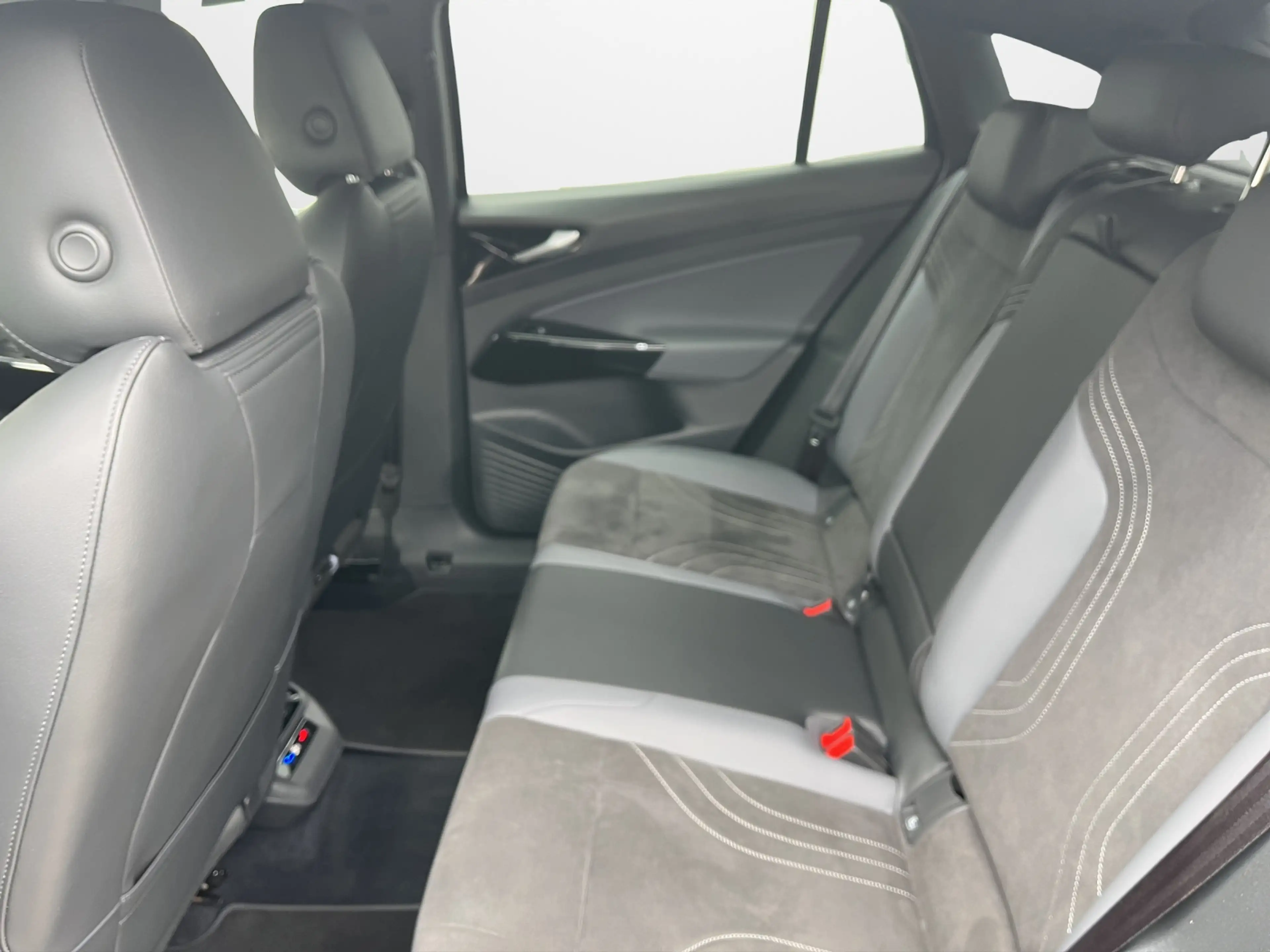 Volkswagen ID.5 Pro Performance Pro Performance 150 kW mit Info... — photo 11