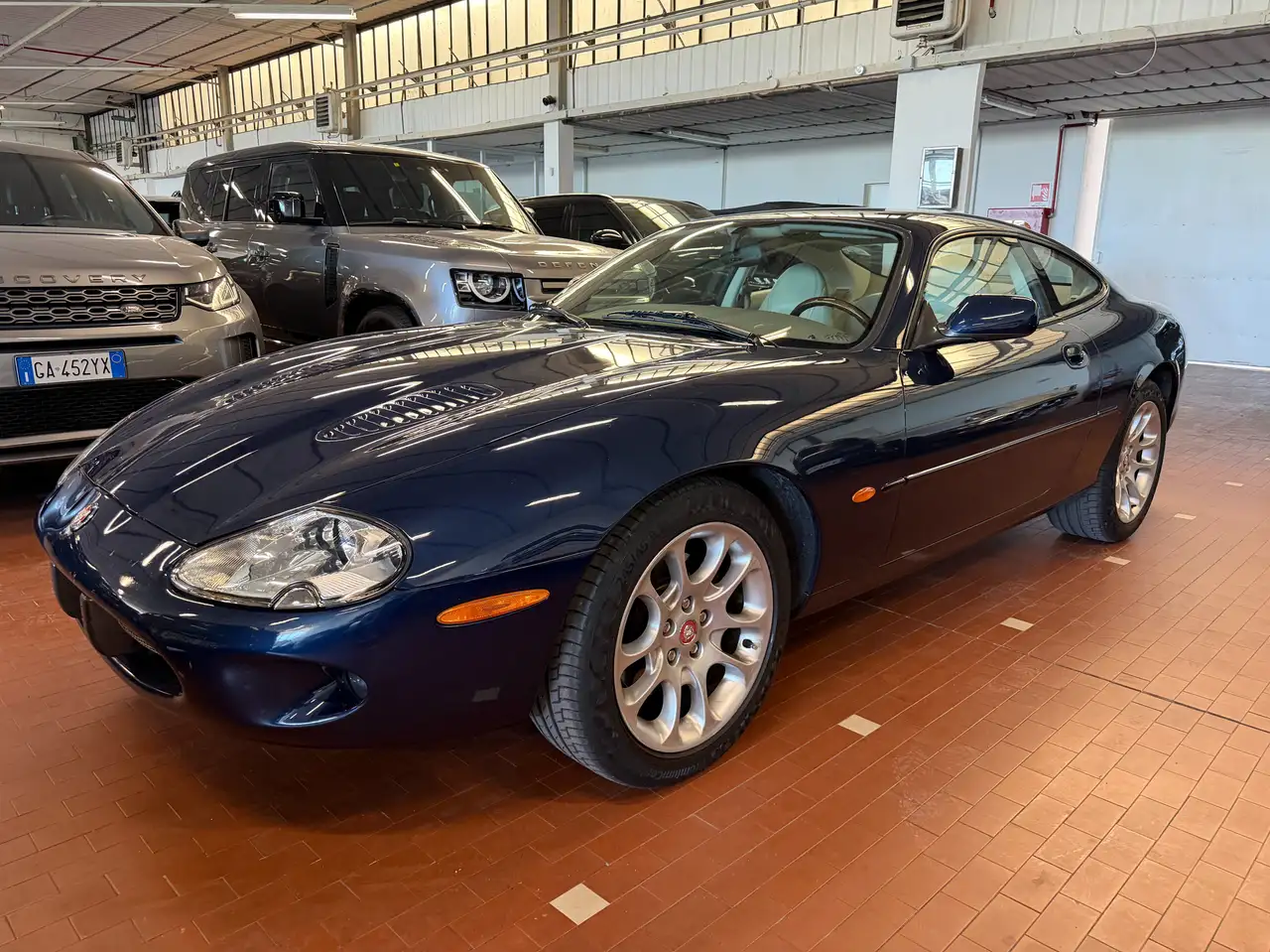 Jaguar XKR Coupe 4.0, foto 1