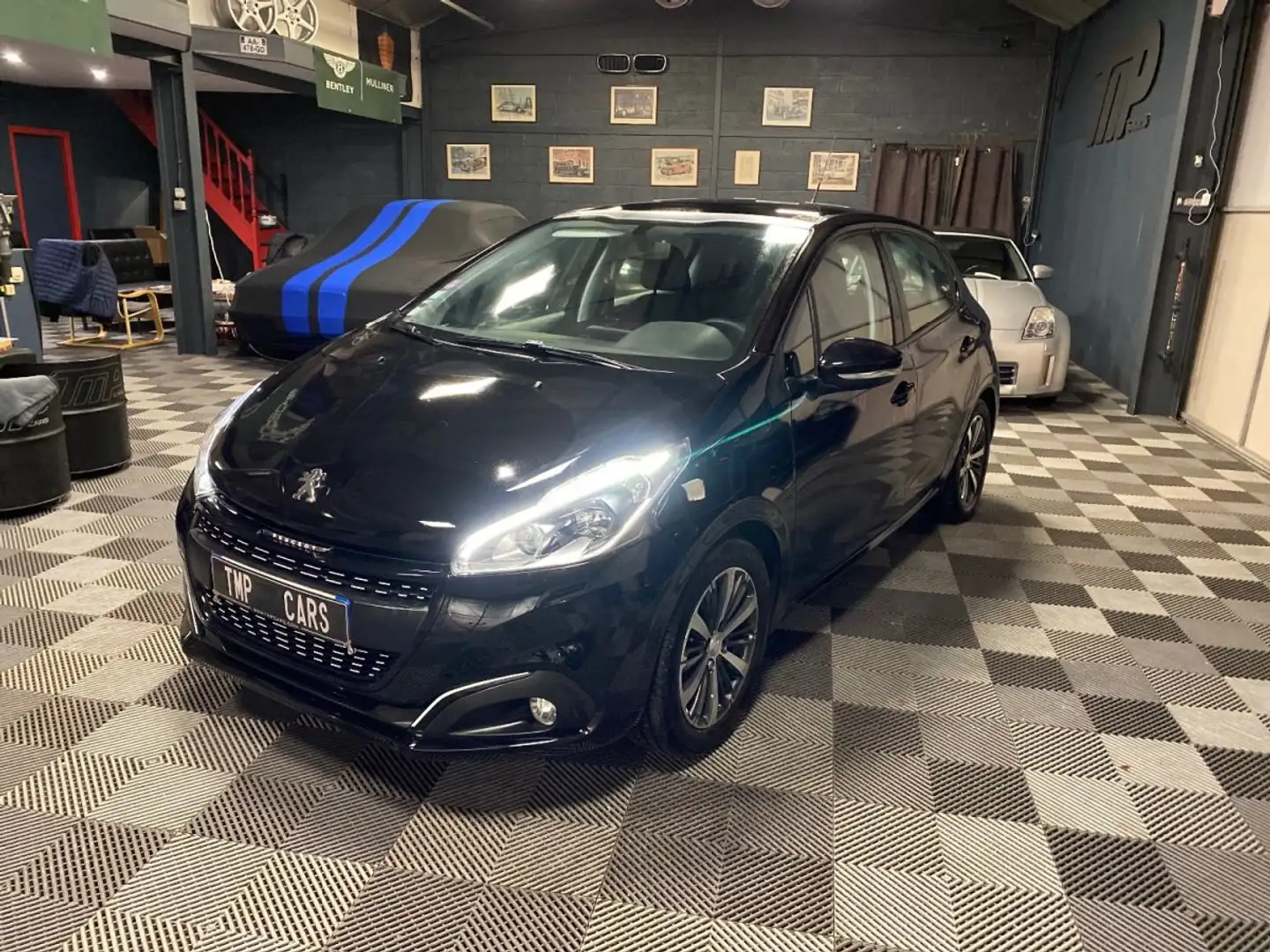 Peugeot 208 1.2 VTI 82ch Allure 5p LCI Phase II - 2