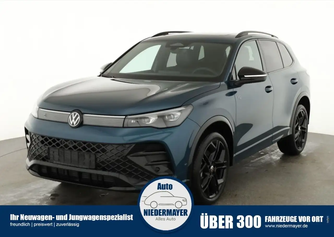 Volkswagen Tiguan TDI DSG 4M R-LINE Black, 20-Zoll, Pano, Leder, IQ.