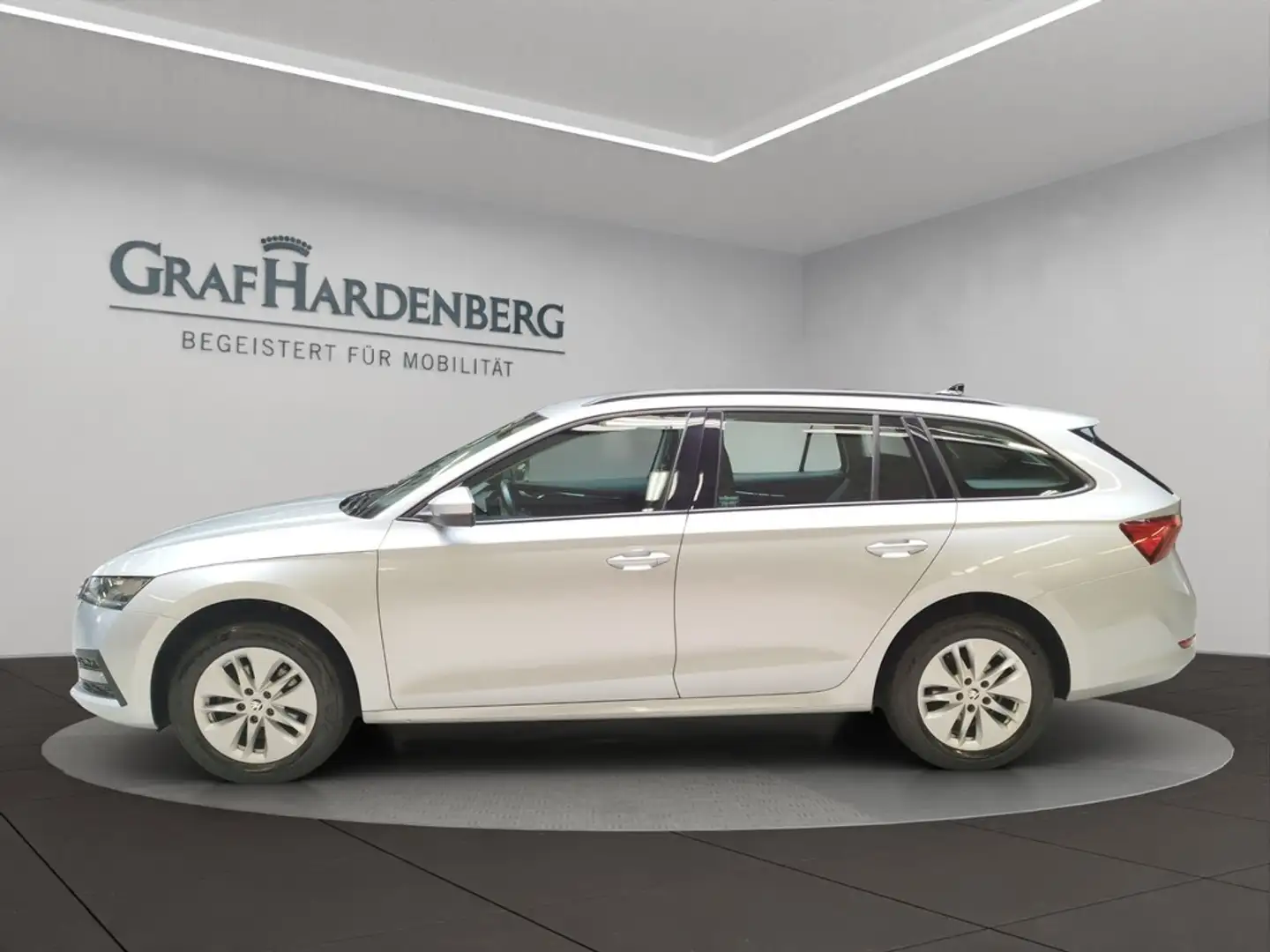 Skoda Octavia Combi 2.0 TDI DSG Ambition Navi GRA LED Silber - 2