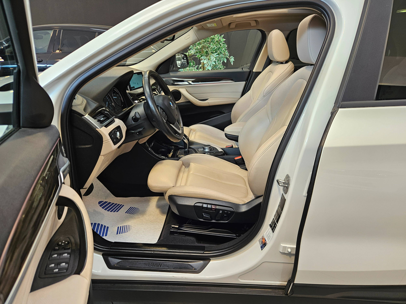 BMW X2 X2 2.0i xDRIVE20,AUTO,CUIR,GPS,TOIT PANO,CAMERA,GARANTIE 1 AN — photo 12