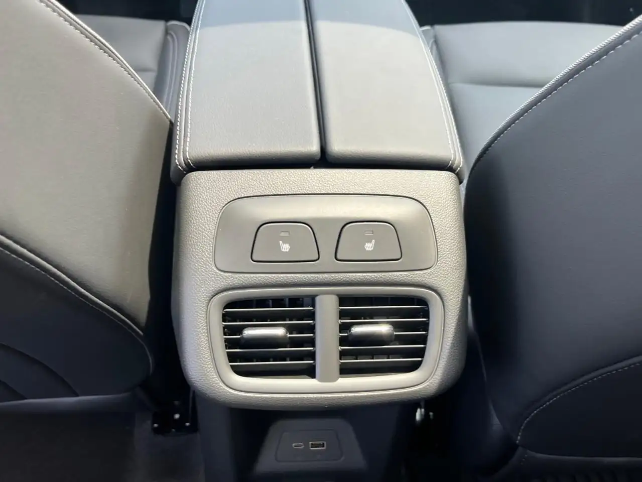 Buick Envision снимка Buick Envision