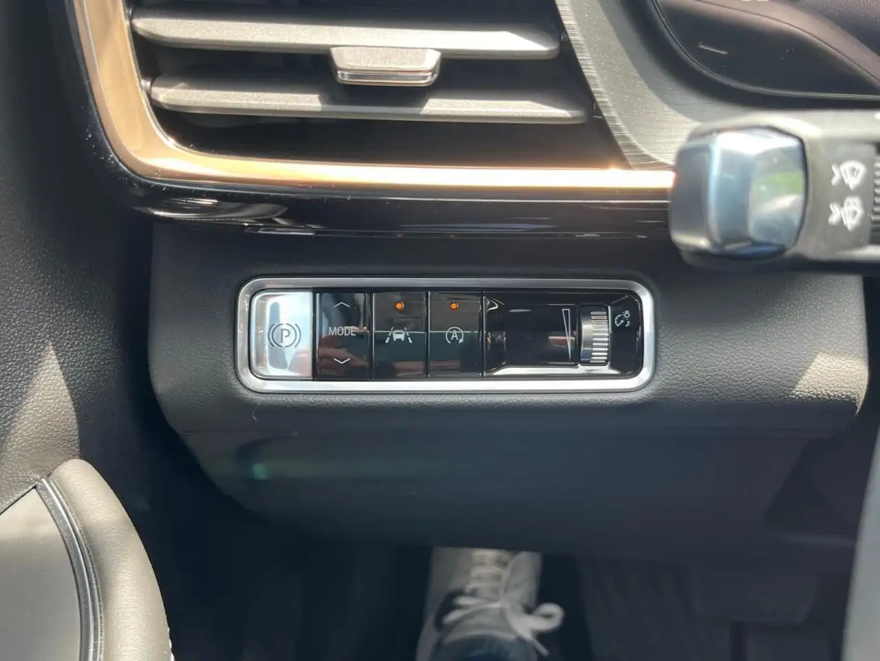 Buick Envision снимка Buick Envision