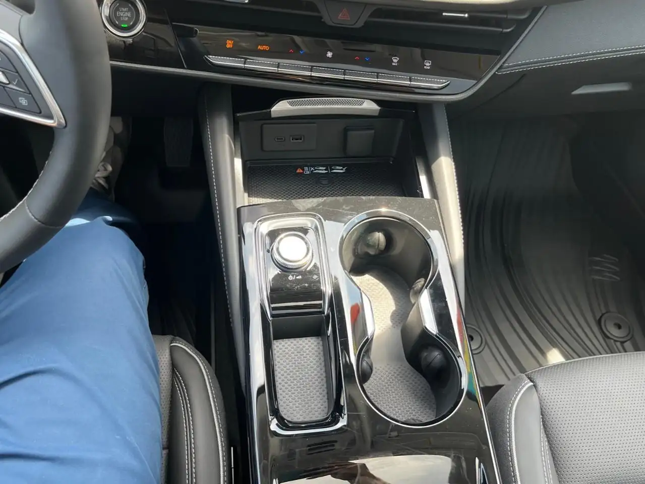 Buick Envision снимка Buick Envision