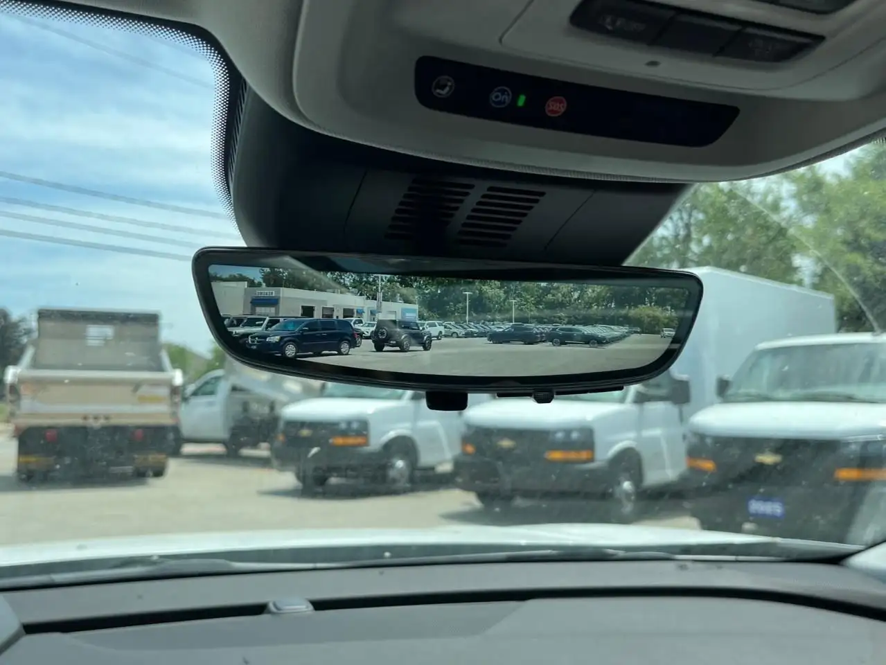 Buick Envision снимка Buick Envision