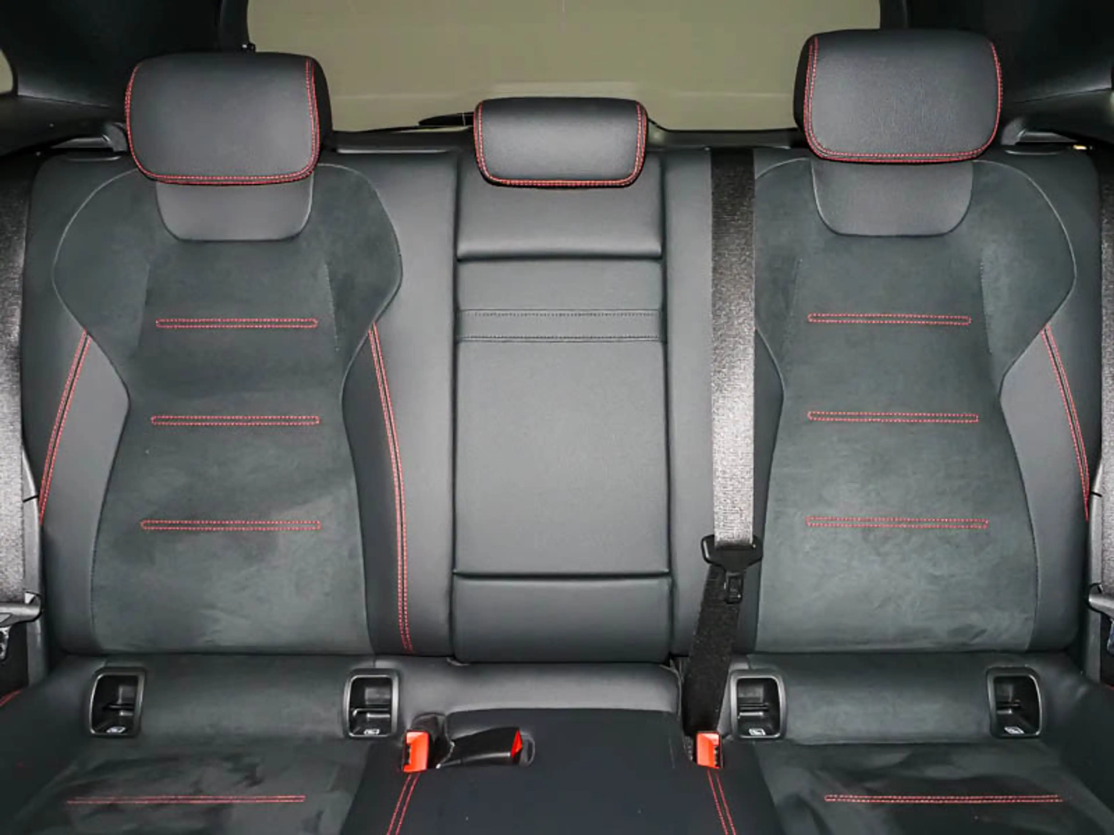 Mercedes-Benz EQA 250 + , AMG BURM NIGHT PREMIUM MEMO 360 AHK — photo 11