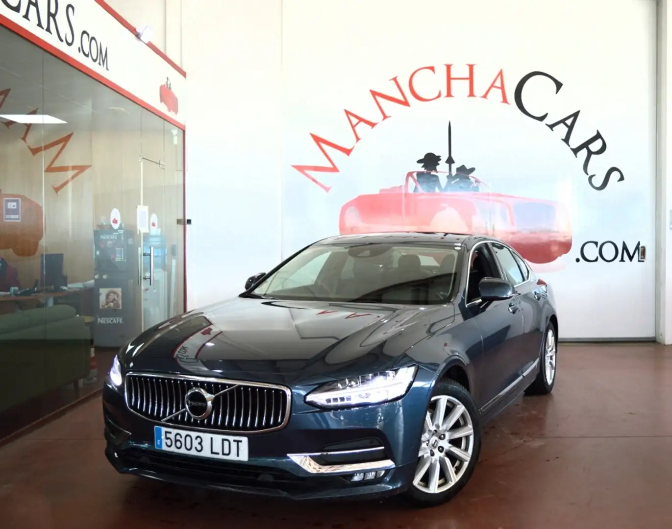 Volvo S90 D4 Inscription Aut. Bleu - 2