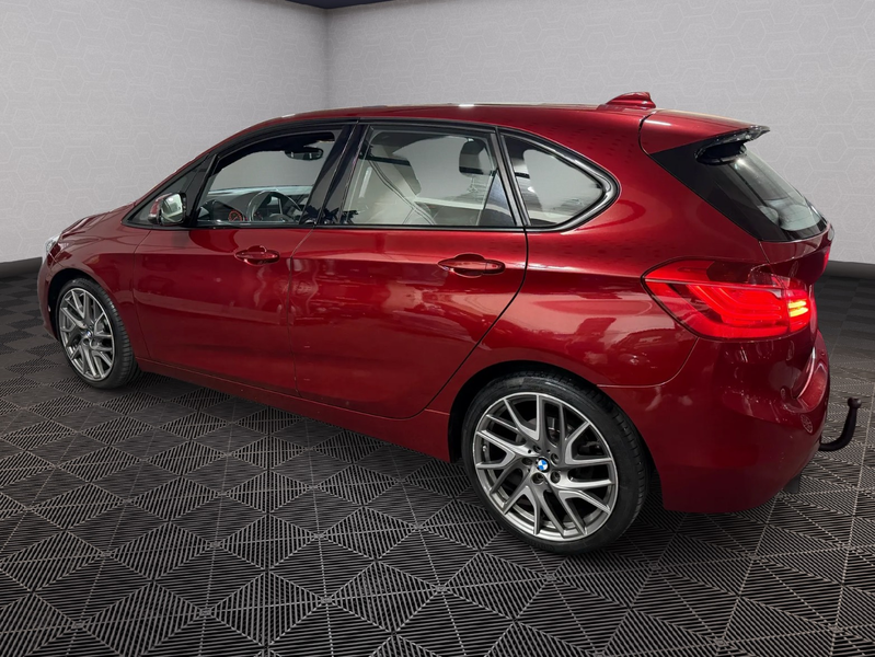 BMW 218 Active Tourer 218i — photo 3